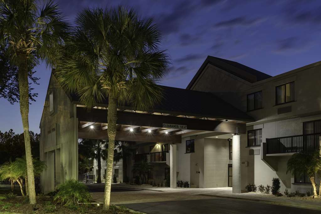 Doubletree By Hilton Gainesville Exterior foto