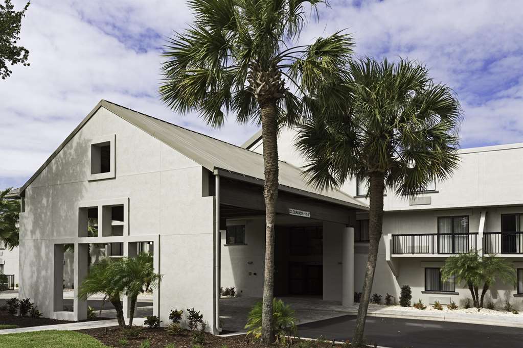 Doubletree By Hilton Gainesville Exterior foto